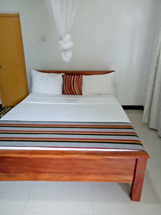 Umaya Holiday Home Anuradhapura Exterior photo