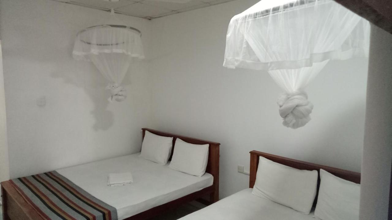 Umaya Holiday Home Anuradhapura Exterior photo